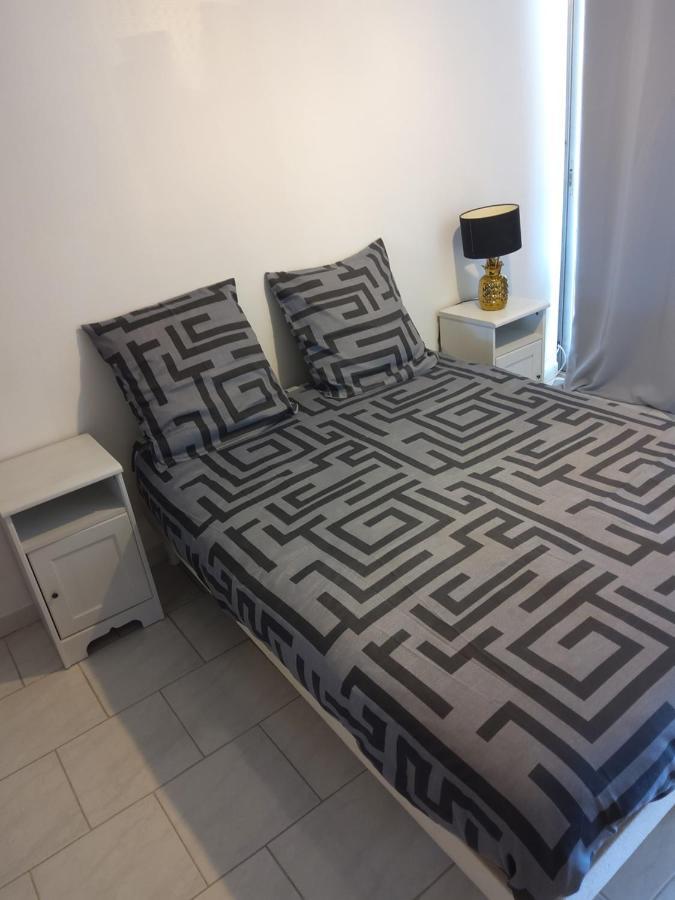 Grand T2 Vue Mer Apartment La Ciotat Luaran gambar