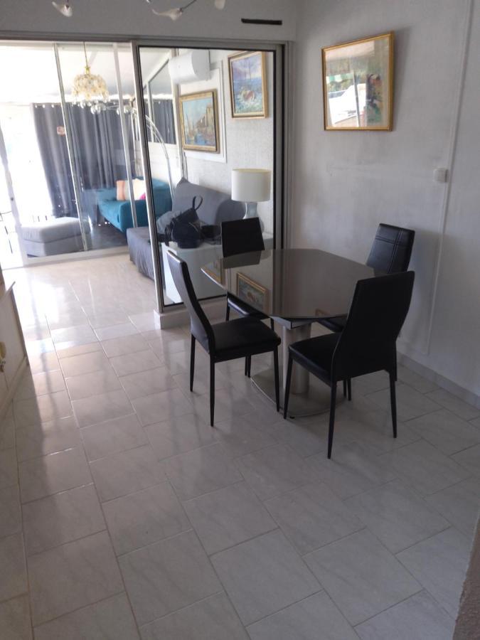 Grand T2 Vue Mer Apartment La Ciotat Luaran gambar